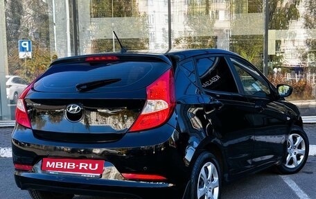 Hyundai Solaris II рестайлинг, 2016 год, 900 000 рублей, 4 фотография