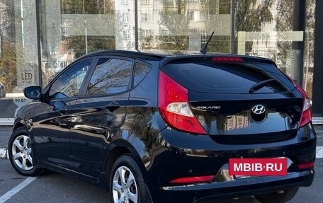 Hyundai Solaris II рестайлинг, 2016 год, 900 000 рублей, 6 фотография