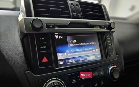 Toyota Land Cruiser Prado 150 рестайлинг 2, 2013 год, 3 390 000 рублей, 6 фотография