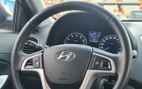 Hyundai Solaris II рестайлинг, 2012 год, 840 000 рублей, 28 фотография