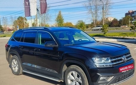 Volkswagen Teramont I, 2018 год, 3 250 000 рублей, 3 фотография
