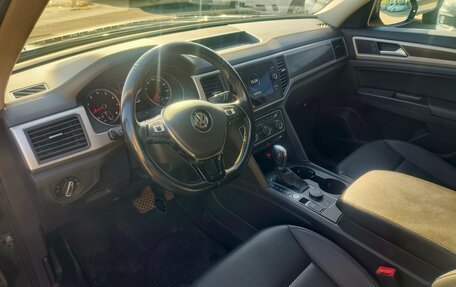 Volkswagen Teramont I, 2018 год, 3 250 000 рублей, 19 фотография