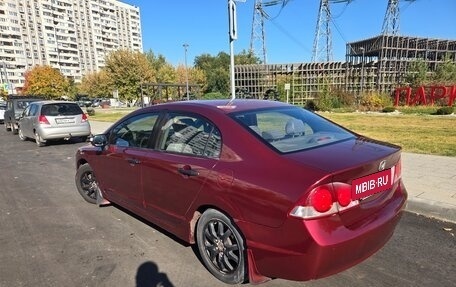 Honda Civic VIII, 2007 год, 700 000 рублей, 3 фотография