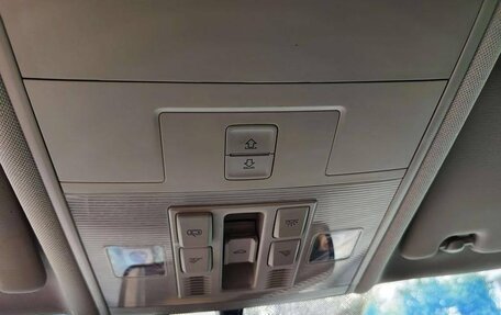 Volkswagen Tiguan II, 2021 год, 1 890 000 рублей, 13 фотография