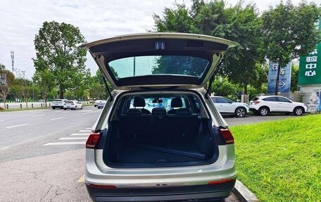 Volkswagen Tiguan II, 2021 год, 1 890 000 рублей, 21 фотография