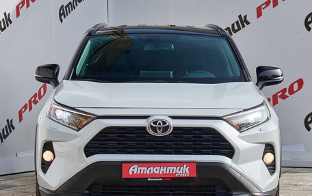 Toyota RAV4, 2021 год, 3 020 000 рублей, 5 фотография