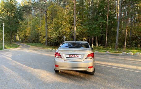 Hyundai Solaris II рестайлинг, 2012 год, 820 000 рублей, 5 фотография