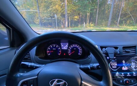 Hyundai Solaris II рестайлинг, 2012 год, 820 000 рублей, 9 фотография