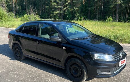 Volkswagen Polo VI (EU Market), 2015 год, 750 000 рублей, 4 фотография