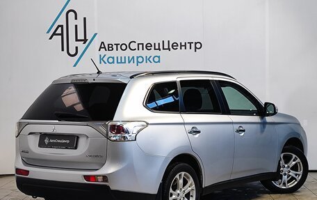 Mitsubishi Outlander III рестайлинг 3, 2013 год, 1 649 000 рублей, 2 фотография