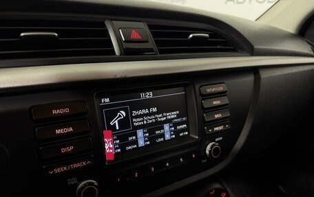 KIA Rio IV, 2018 год, 1 348 000 рублей, 17 фотография