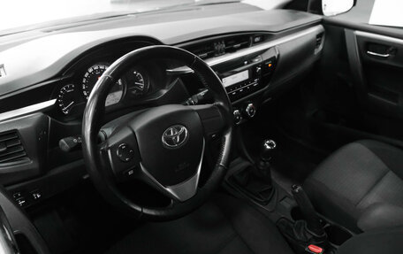 Toyota Corolla, 2014 год, 1 240 000 рублей, 17 фотография
