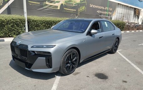 BMW 7 серия, 2025 год, 1 фотография