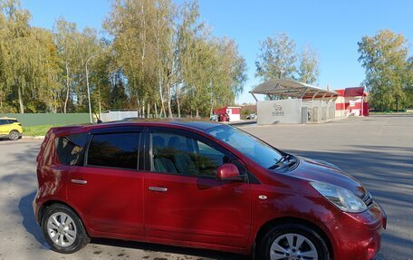 Nissan Note II рестайлинг, 2011 год, 550 000 рублей, 2 фотография
