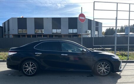 Toyota Camry, 2021 год, 3 800 000 рублей, 3 фотография