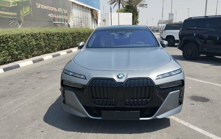 BMW 7 серия, 2025 год, 3 фотография