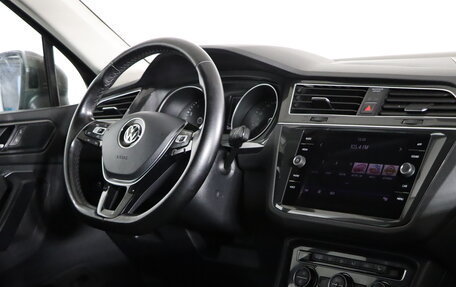Volkswagen Tiguan II, 2018 год, 2 479 990 рублей, 13 фотография