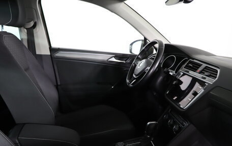 Volkswagen Tiguan II, 2018 год, 2 479 990 рублей, 14 фотография