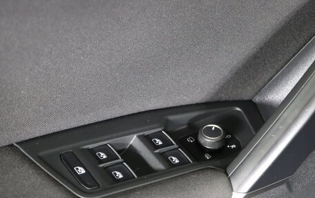 Volkswagen Tiguan II, 2018 год, 2 479 990 рублей, 16 фотография