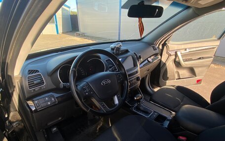 KIA Sorento II рестайлинг, 2017 год, 1 900 000 рублей, 29 фотография