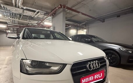 Audi A4, 2012 год, 1 190 000 рублей, 2 фотография