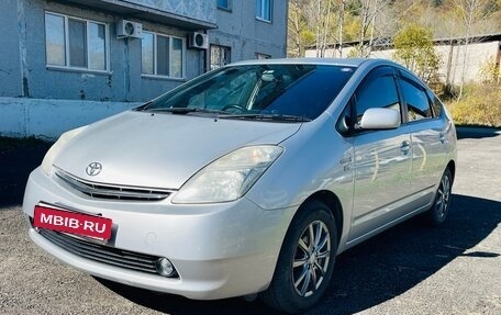 Toyota Prius, 2008 год, 915 000 рублей, 2 фотография