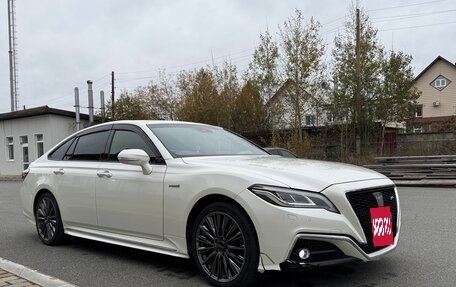 Toyota Crown, 2019 год, 3 500 000 рублей, 3 фотография