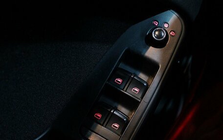 Audi A4, 2011 год, 949 000 рублей, 11 фотография