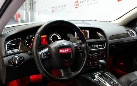 Audi A4, 2011 год, 949 000 рублей, 7 фотография