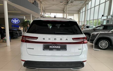 Skoda Kodiaq, 2025 год, 5 700 000 рублей, 3 фотография