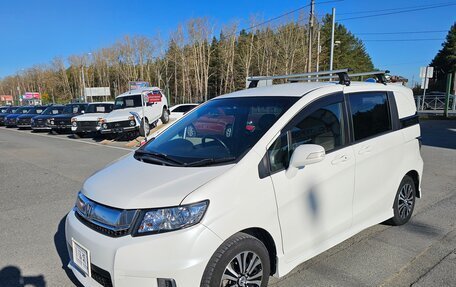Honda Freed I, 2014 год, 1 249 995 рублей, 3 фотография