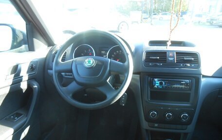 Skoda Yeti I рестайлинг, 2012 год, 1 030 000 рублей, 10 фотография