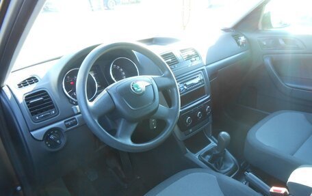 Skoda Yeti I рестайлинг, 2012 год, 1 030 000 рублей, 8 фотография