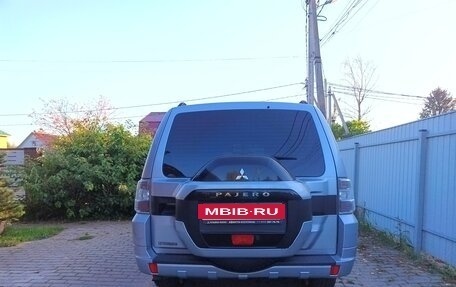 Mitsubishi Pajero IV, 2014 год, 2 700 000 рублей, 6 фотография