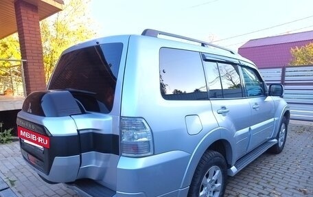 Mitsubishi Pajero IV, 2014 год, 2 700 000 рублей, 5 фотография