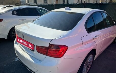BMW 3 серия, 2012 год, 1 200 000 рублей, 3 фотография