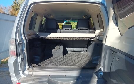 Mitsubishi Pajero IV, 2014 год, 2 700 000 рублей, 14 фотография