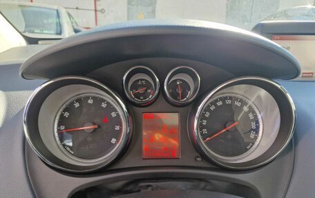 Opel Meriva, 2015 год, 960 000 рублей, 17 фотография
