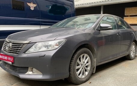Toyota Camry, 2014 год, 1 977 678 рублей, 2 фотография