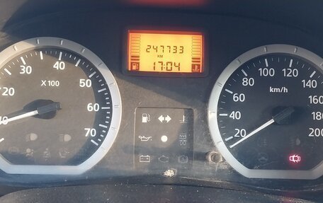 Renault Logan I, 2005 год, 280 000 рублей, 13 фотография