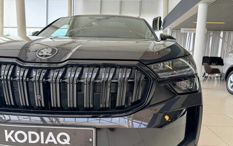 Skoda Kodiaq, 2025 год, 5 700 000 рублей, 12 фотография