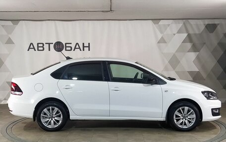 Volkswagen Polo VI (EU Market), 2019 год, 1 329 000 рублей, 6 фотография