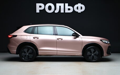 Volkswagen Tiguan, 2024 год, 5 650 000 рублей, 6 фотография