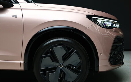 Volkswagen Tiguan, 2024 год, 5 650 000 рублей, 7 фотография
