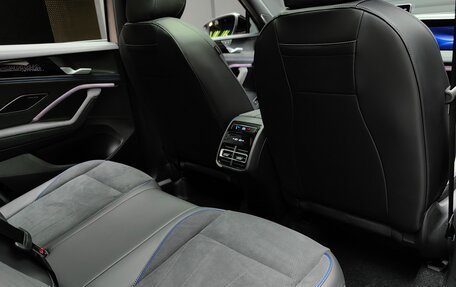 Volkswagen Tiguan, 2024 год, 5 650 000 рублей, 22 фотография