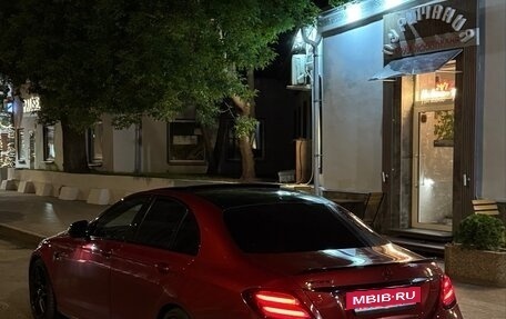 Mercedes-Benz E-Класс AMG, 2019 год, 5 580 000 рублей, 14 фотография