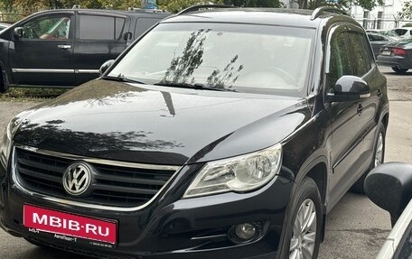Volkswagen Tiguan I, 2008 год, 825 000 рублей, 1 фотография