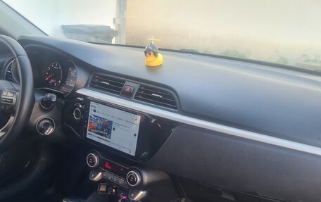 KIA Rio IV, 2018 год, 1 100 000 рублей, 13 фотография