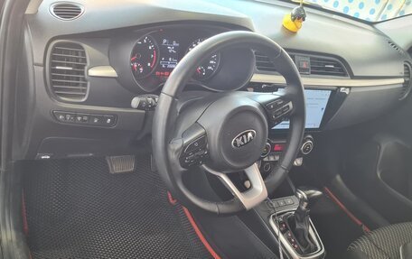 KIA Rio IV, 2018 год, 1 100 000 рублей, 10 фотография