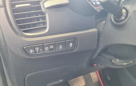 KIA Rio IV, 2018 год, 1 100 000 рублей, 17 фотография